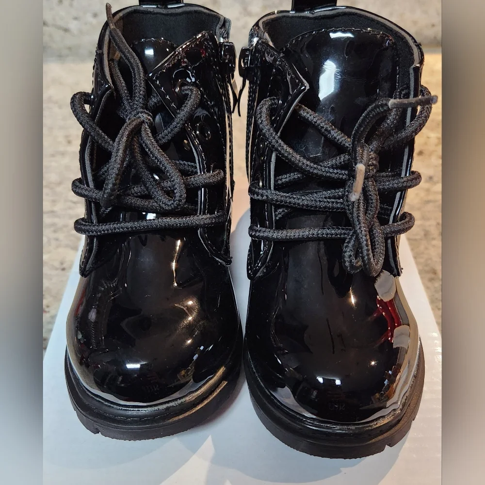 Boots - Picture 1 of 3